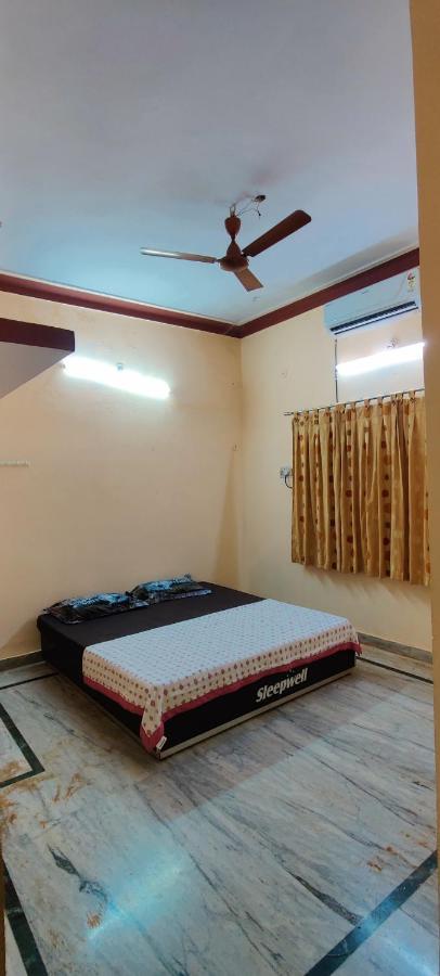 Sangeeta'S Homestay Jagdalpur Zewnętrze zdjęcie